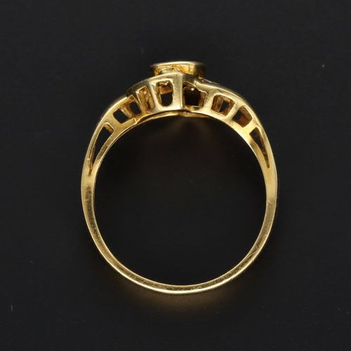 18ct Gold Sapphire Retro Ring. London 1980 image-6