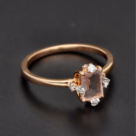18ct Yellow Gold Pink Morganite & Diamond Ring