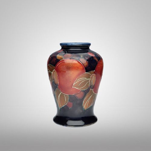 Early 20th Century Small Moorcroft Vase image-1