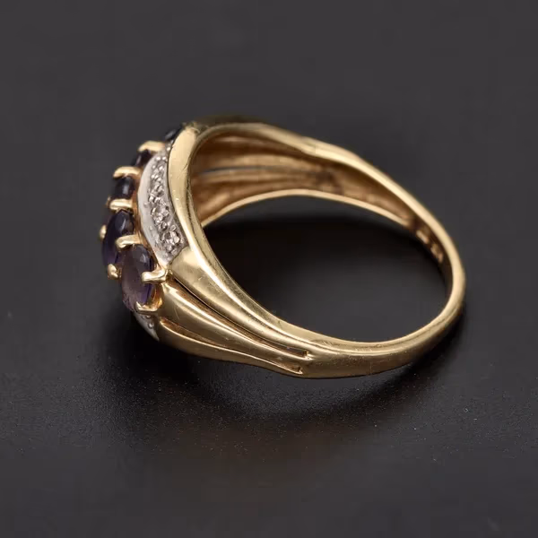 Gold Tanzanite Diamond Ring