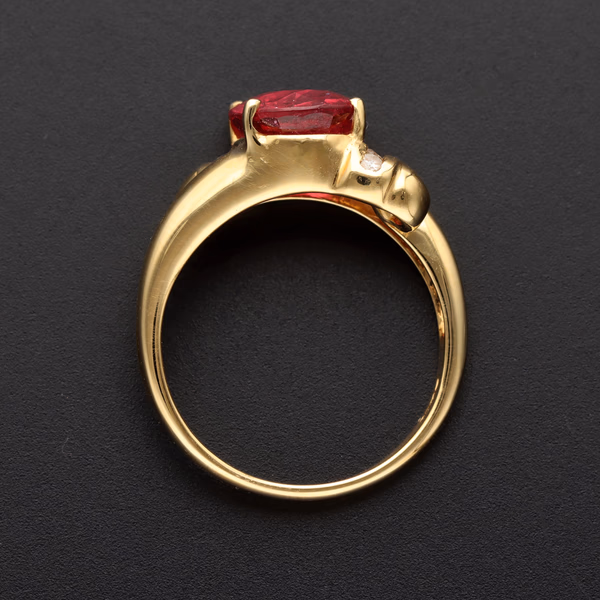 18ct Yellow Gold Oval Ruby & Diamond Ring