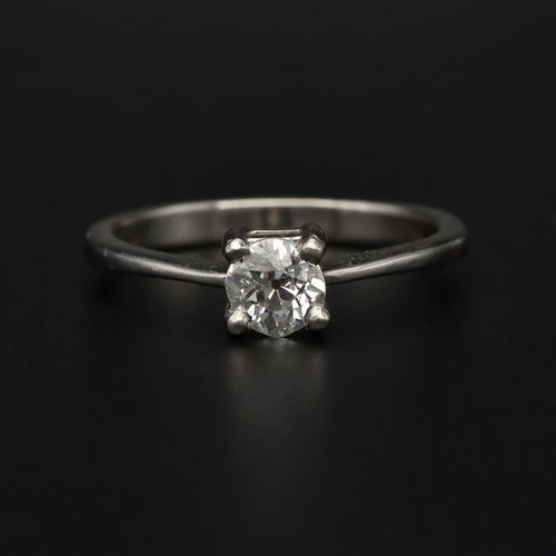 Platinum Diamond Solitaire Ring image-2