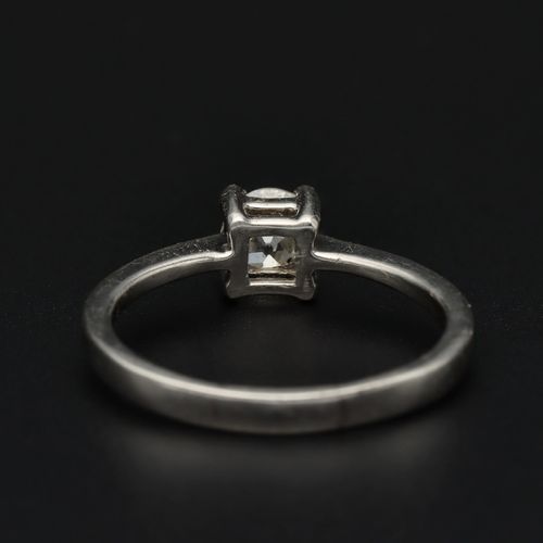 Platinum Diamond Solitaire Ring image-4