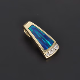 14ct Yellow Gold Opal & Diamond Pendant