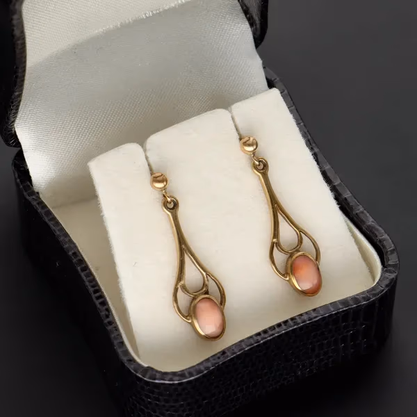 9ct Yellow Gold Coral Earrings