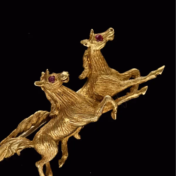 18ct Horse Brooch