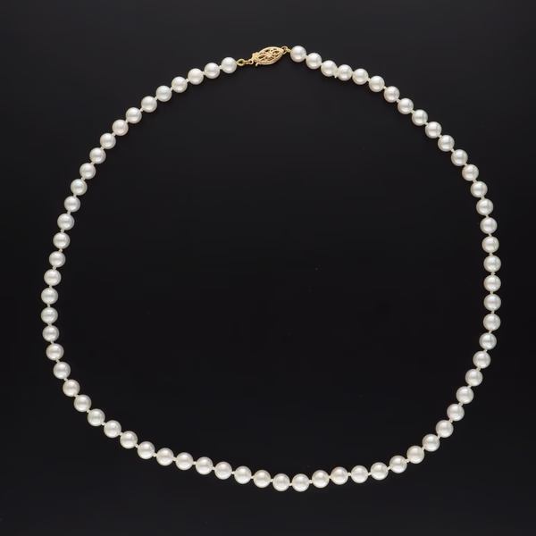 Vintage Cultured Pearl Necklace