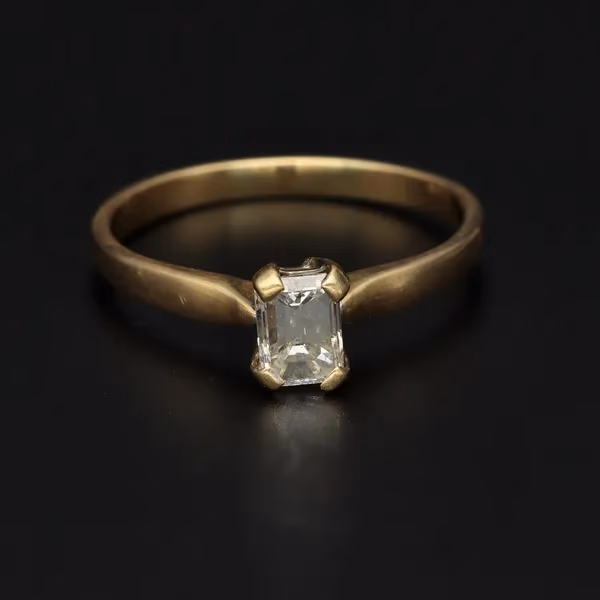 18ct Yellow Gold Emerald Cut Solitaire Ring