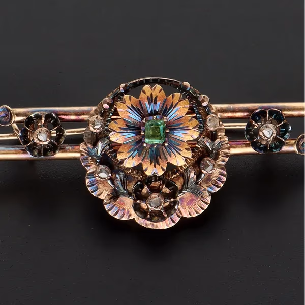 Diamond & Emerald Victorian 15ct Gold Brooch