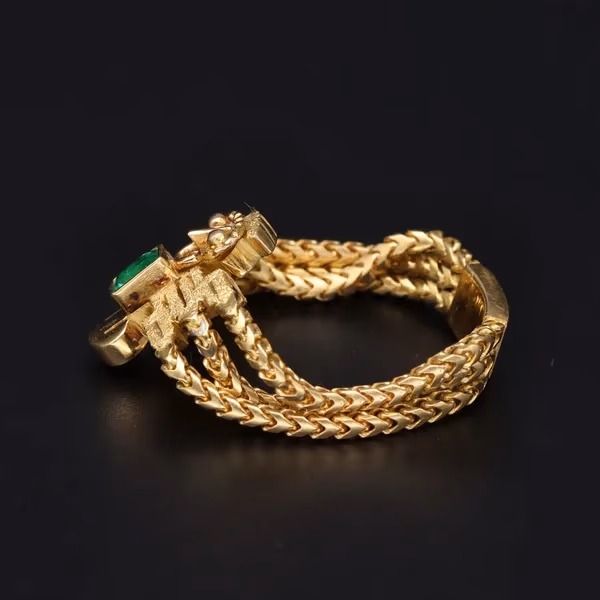 18ct Yellow Gold Emerald Set Chain Ring
