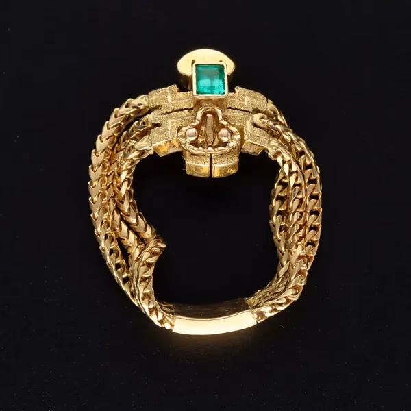 18ct Yellow Gold Emerald Set Chain Ring