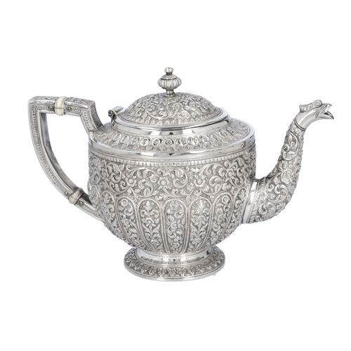 19th Century Indian Silver Three Piece Tea Set image-3