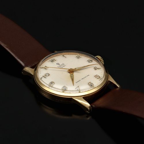 Rolex Tudor Royal 9ct Gold Watch image-4