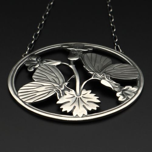 Sterling Silver Moonlight Blossom Design Pendant image-3