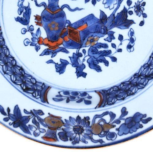 18th Century Chinese Qing Period Imari Pattern Plate image-3
