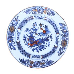 18th Century Chinese Qing Period Imari Pattern Plate