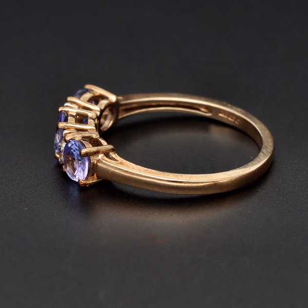9ct Yellow Gold Three Stone Tanzanite & Diamond Ring