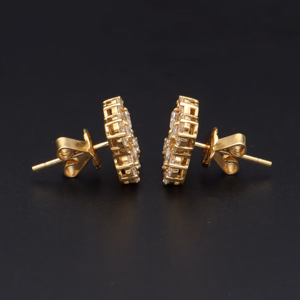 18k Gold Flower Diamond Earrings
