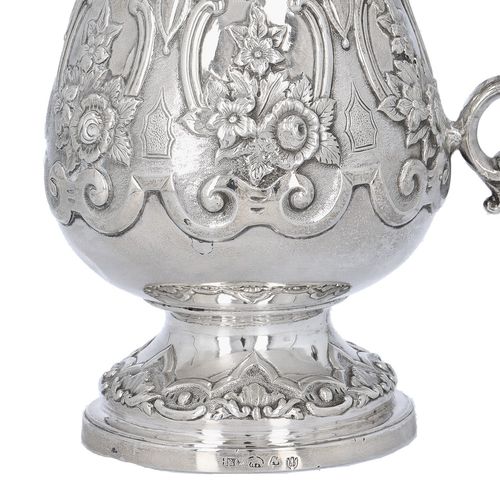 Mid 19th Century Silver Jug by Hamiltons of Calcutta image-5