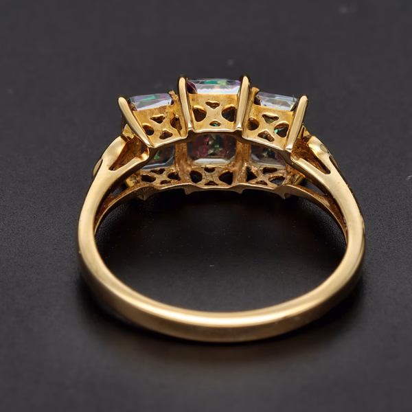 9ct Yellow Gold 2ct Topaz Three Stone Ring