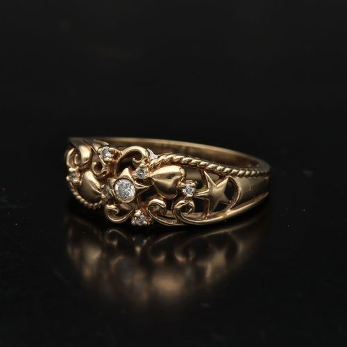 Gold Diamond Ring. image-3