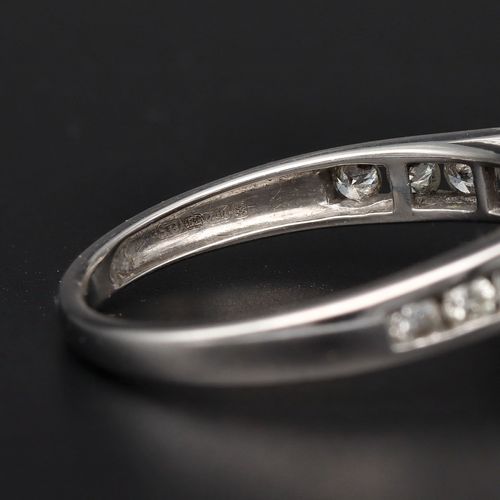 18ct White Gold Diamond Engagement and Wedding Ring image-6