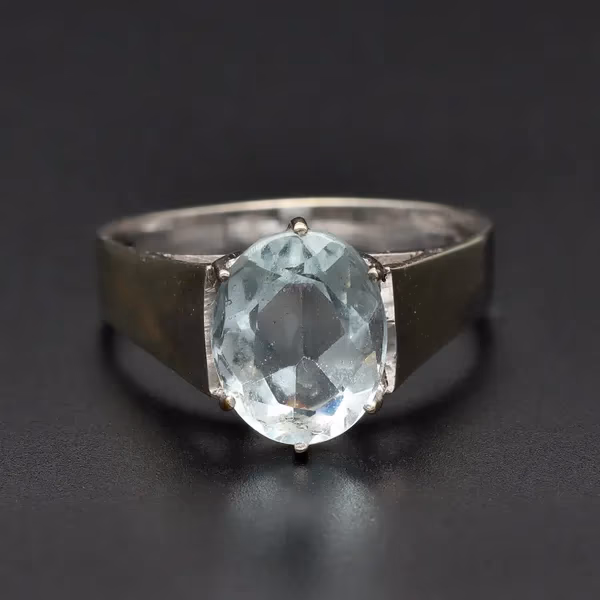 Gold Aquamarine Ring