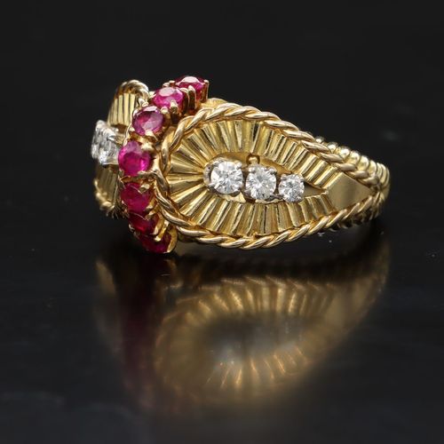 Vintage 18ct Gold Ruby and Diamond Ring image-3