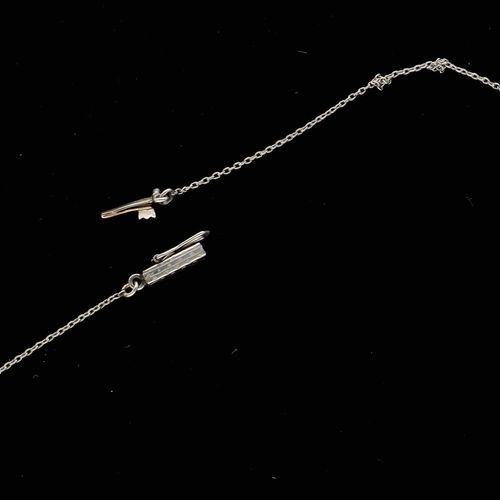 Art Deco 18ct Gold Diamond and Onyx Pendant Necklace image-4