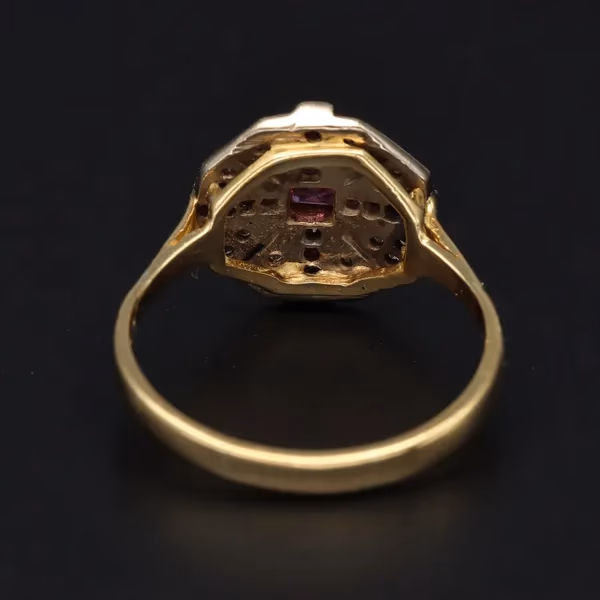 18ct Gold Ruby Diamond Ring
