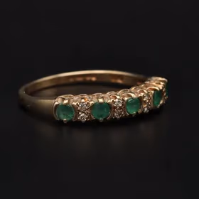 Retro - Vintage Gold Emerald Diamond Ring