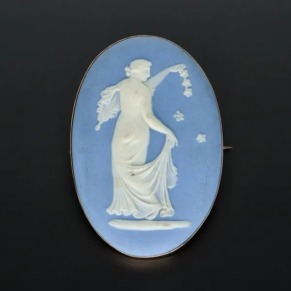 Edwardian 9ct Gold Wedgwood Brooch