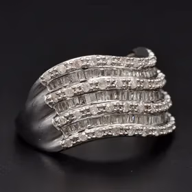 9ct White Gold Diamond Ring