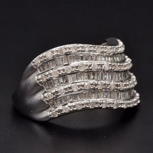 9ct White Gold Diamond Ring