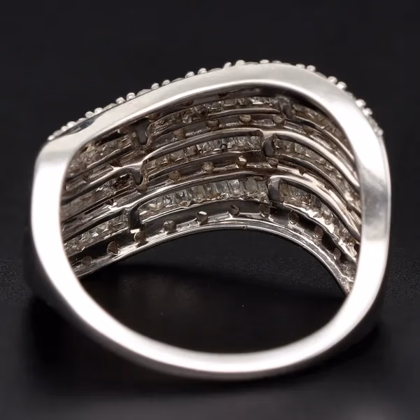 9ct White Gold Diamond Ring