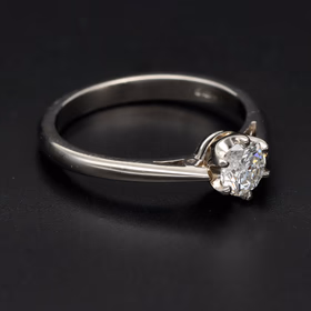 Platinum Diamond Solitaire Ring