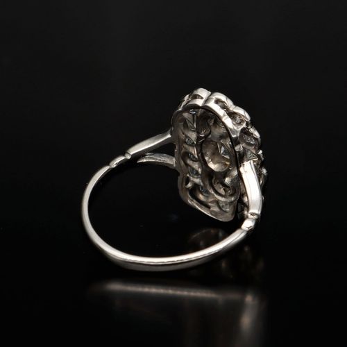 14ct White Gold Art Deco Style Diamond Ring image-5