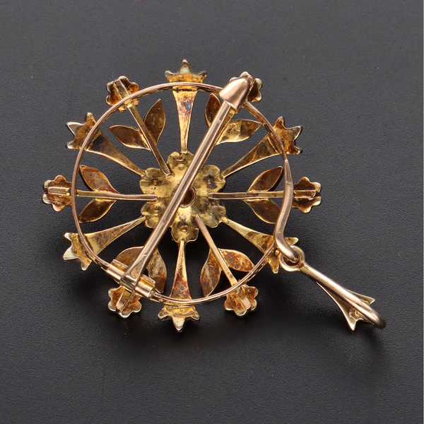 Antique Victorian 9ct Yellow Gold Brooch With Pearl Decoration