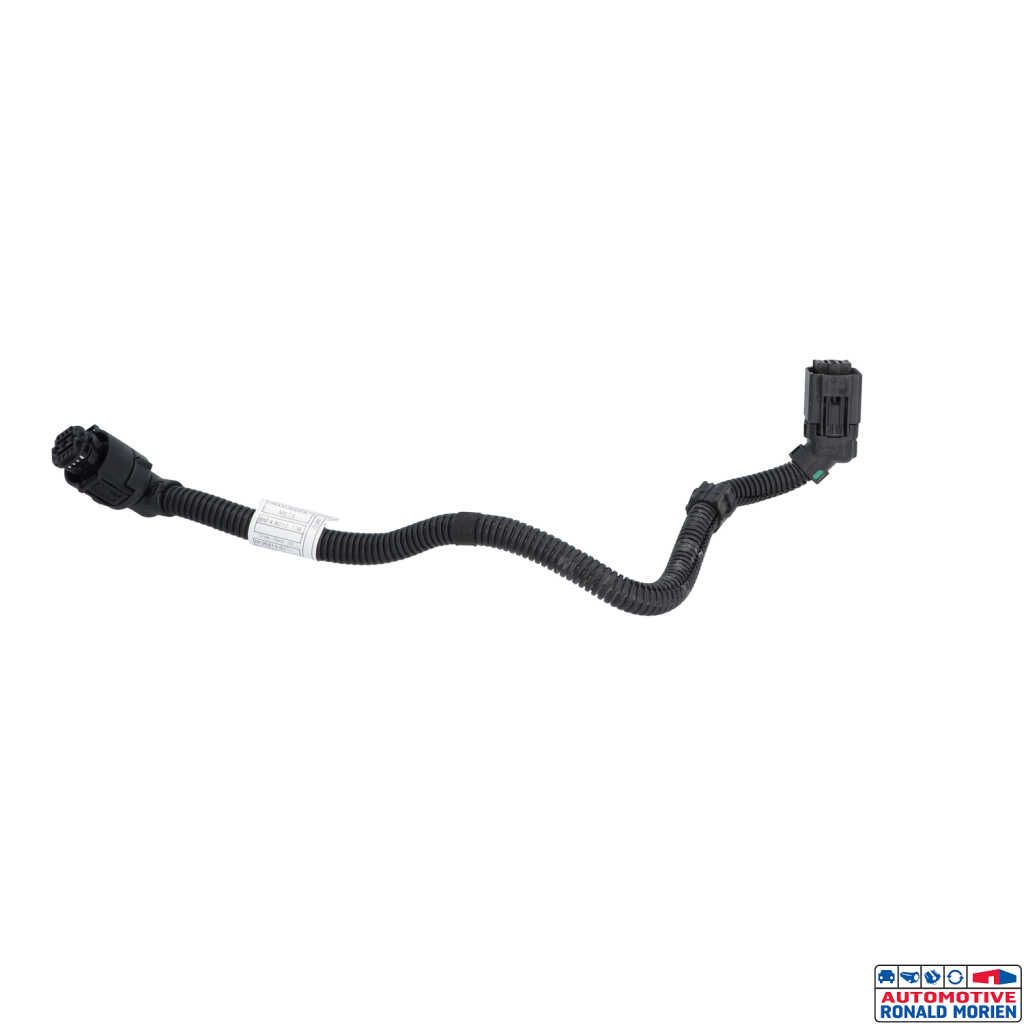 Used Wiring harness BMW 2 serie (F22) 218i 1.5 TwinPower Turbo 12V Price € 14,99 Inclusive VAT offered by Automaterialen Ronald Morien B.V.