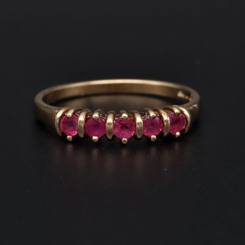 1950s 9ct Gold Ruby Ring image-2