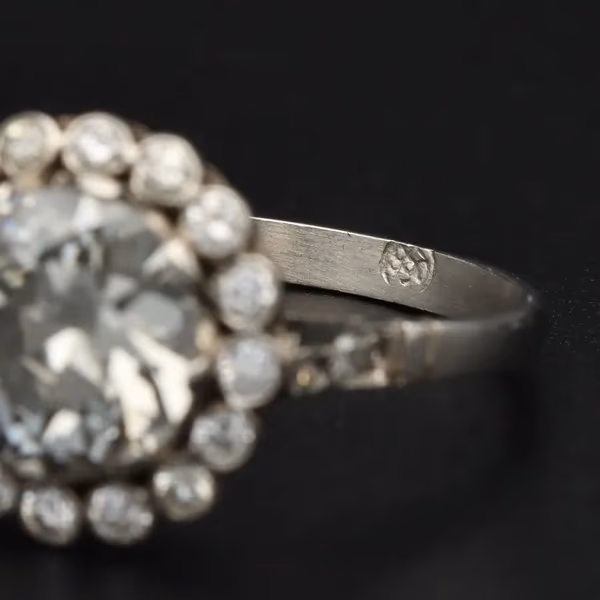 Art Deco Platinum Diamond Ring