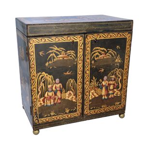 Early 19th Century Chinoiserie Work Box or Chest