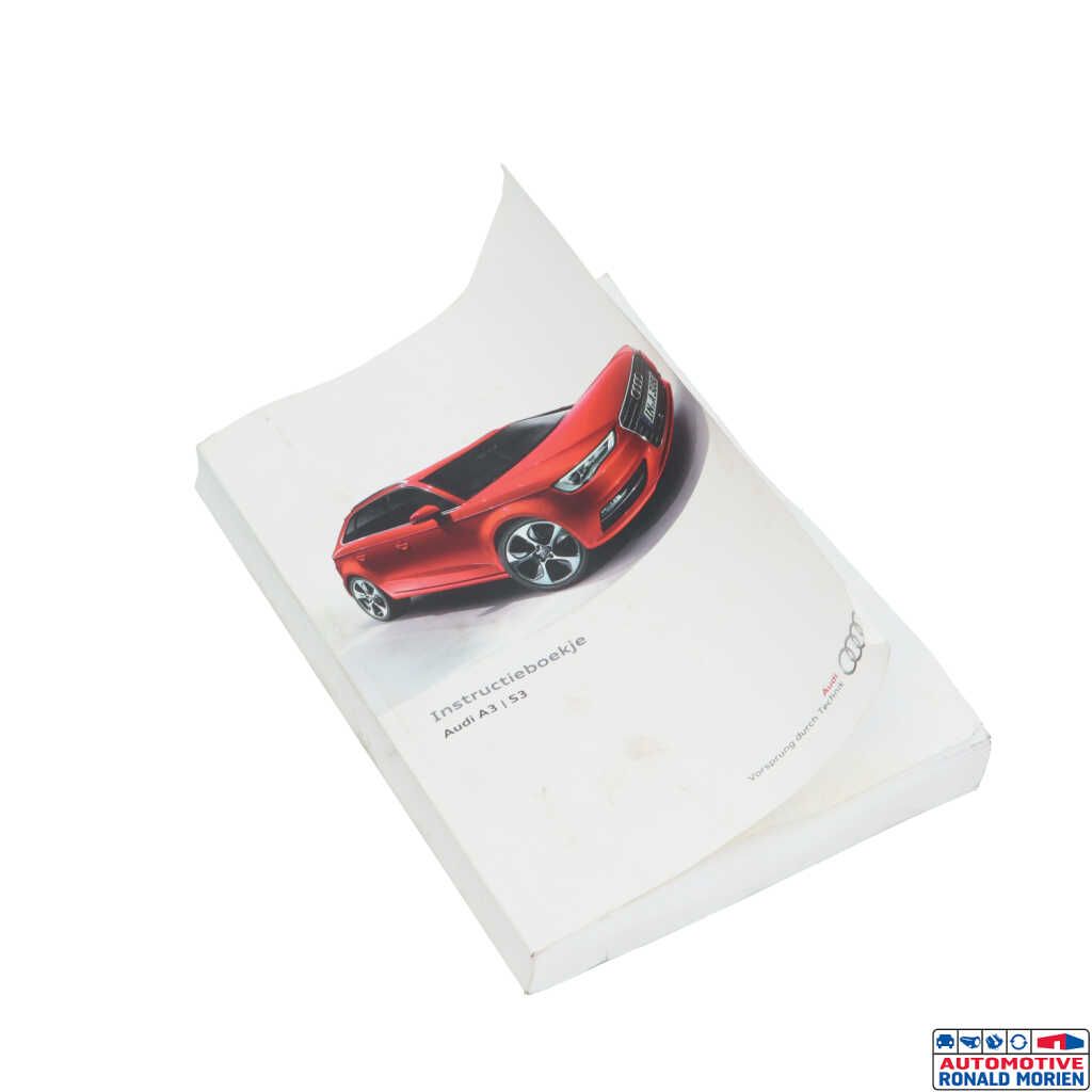 Used Instruction Booklet Audi A3 Sportback (8VA/8VF) 1.8 TFSI 16V Price € 20,00 Margin scheme offered by Automaterialen Ronald Morien B.V.