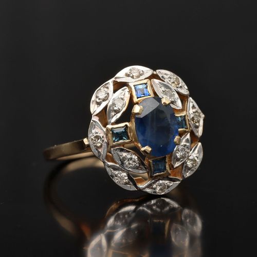 Art Deco Style 14ct Gold Sapphire and Diamond Ring image-1