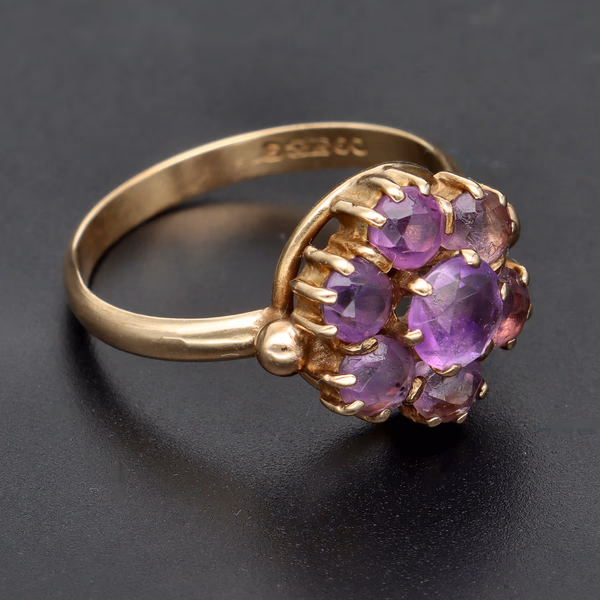 9ct Gold Amethyst Cluster Ring