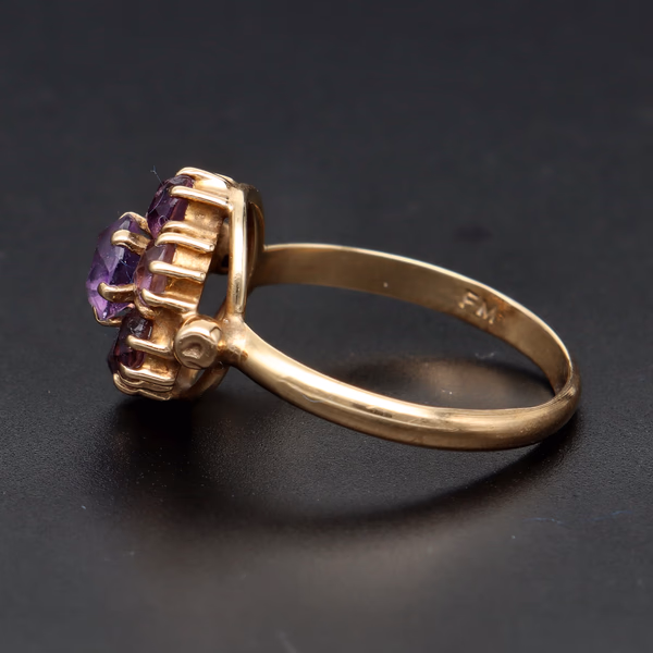 9ct Gold Amethyst Cluster Ring