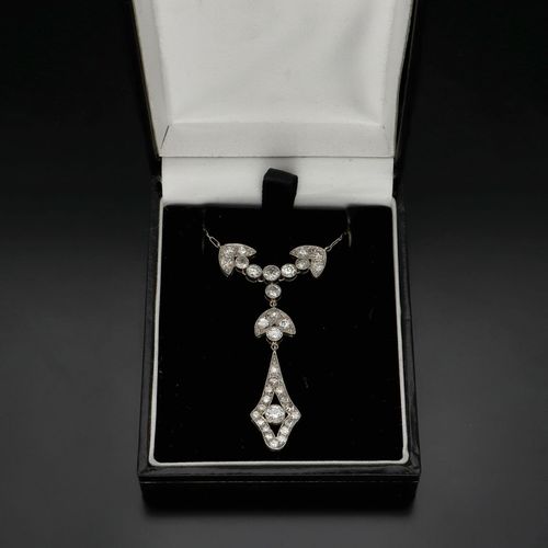 Platinum Art Deco Old Cut Diamond Necklace image-2