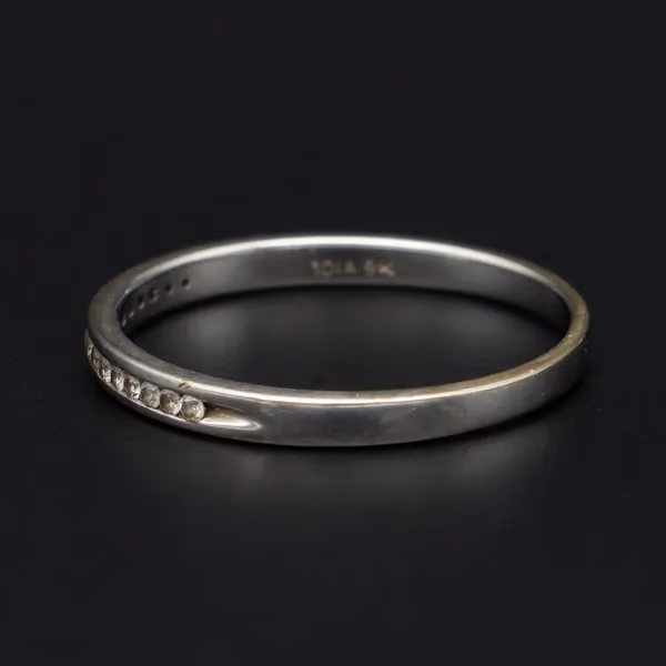 Gold Diamond Ring