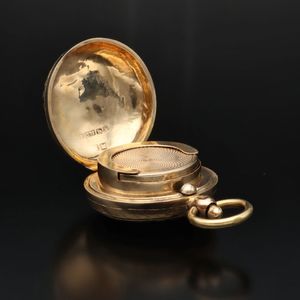 George V 9ct Gold Sovereign Case