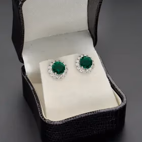 18ct White Gold Synthetic Emerald Earrings